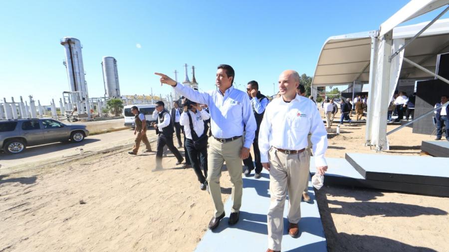 PEMEX dona terrenos para construcción de parque recreativo