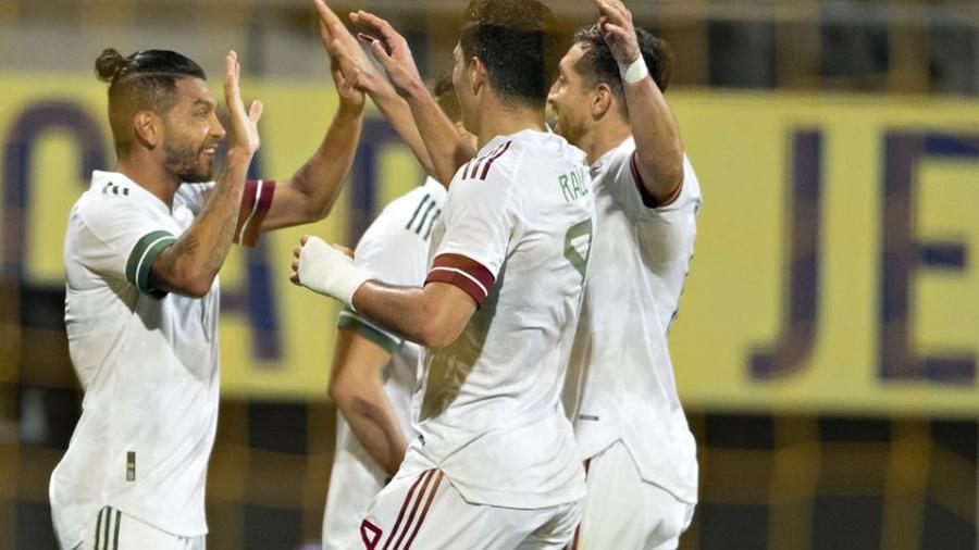 México empata contra una difícil Argelia