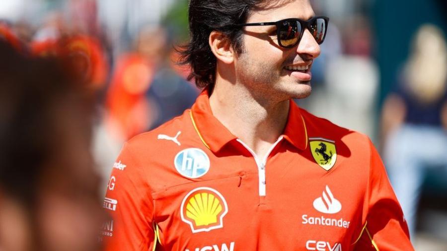 Carlos Sainz correrá para Williams a partir de 2025