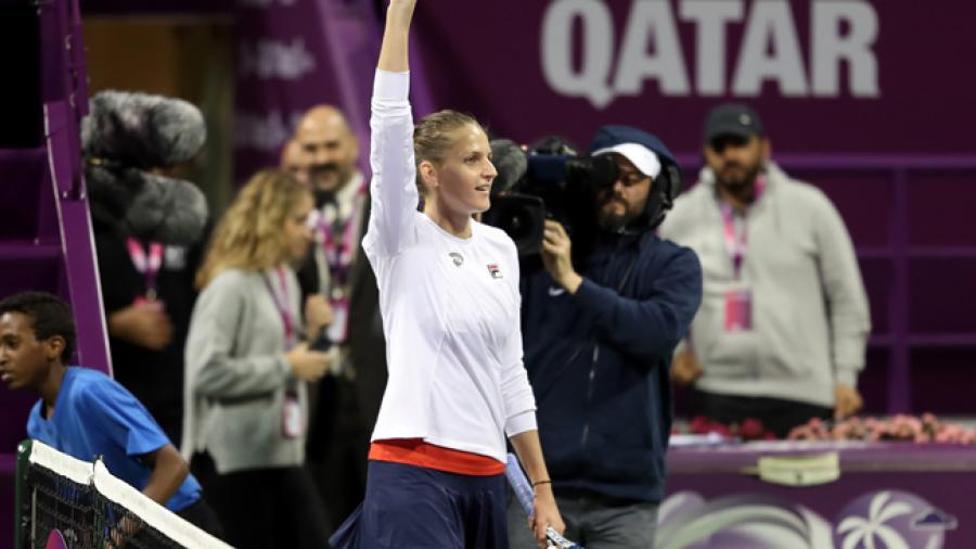 Karolina Pliskova, vence en torneo de tenis femenino de Doha