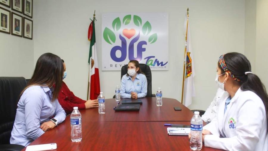 Firma DIF Reynosa convenio con Centro Médico Diamante