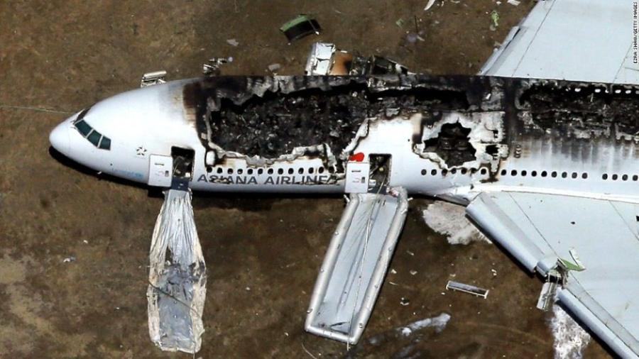 Al menos diez personas murieron tras estrellarse avión en Canadá