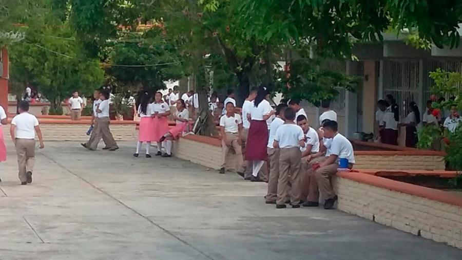 Recibirán jóvenes información de salud en escuelas