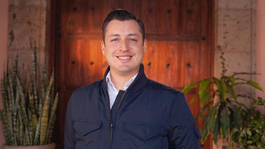 Luis Donaldo Colosio se registra como precandidato a la alcaldía de Monterrey