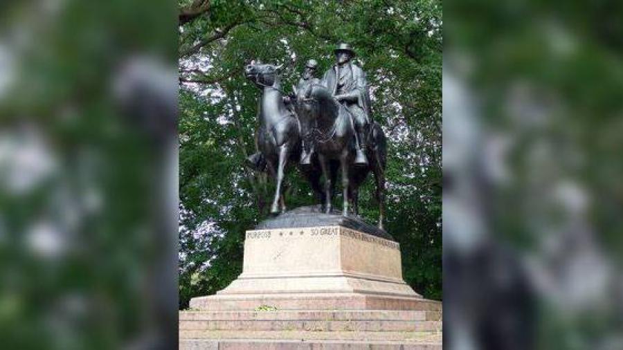 Alcalde de Baltimore pretende remover estatuas confederativas