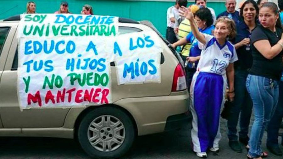 Académicos venezolanos realizan paro previo a elecciones 