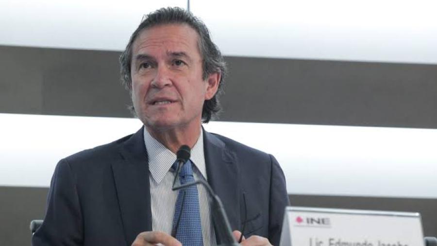 TEPJF invalida “Plan B” cancelando despido de Edmundo Jacobo Molina