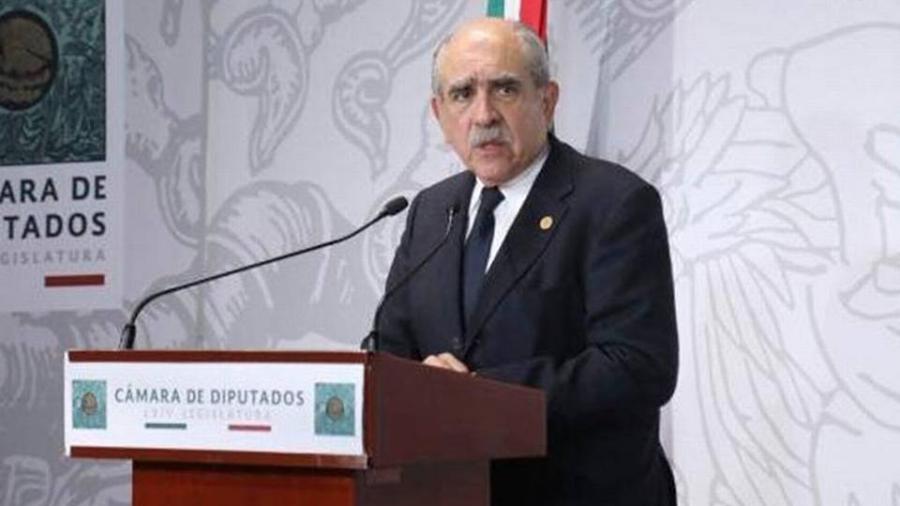 Envía AMLO a diputados nombramiento oficial de Pablo Gómez como titular de la UIF 