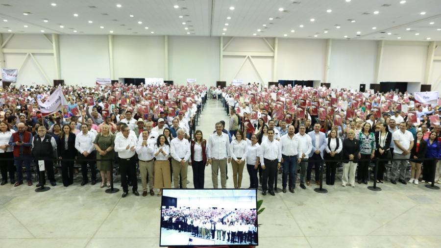 Entregan mil 500 escrituras a familias tamaulipecas