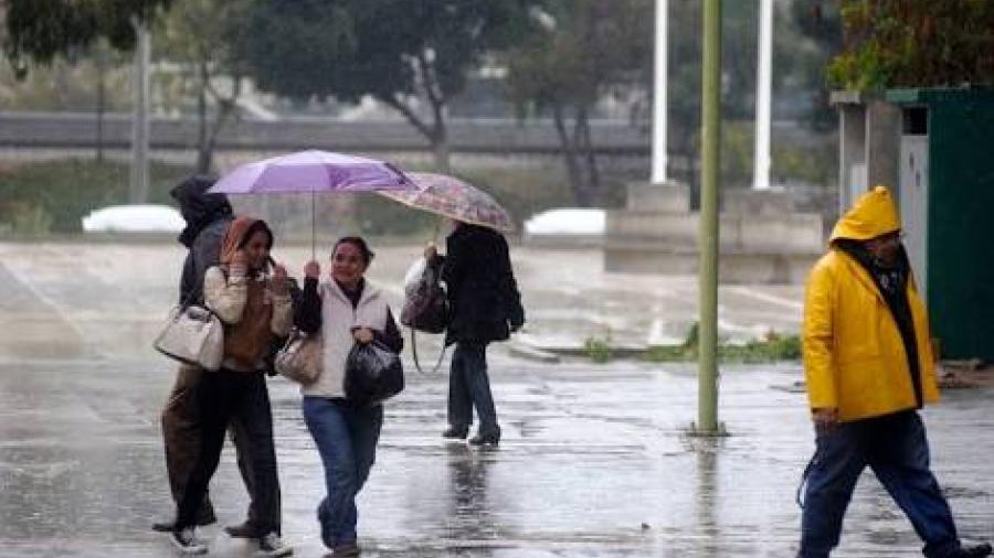 Frente fr&iacute;o ocasionar&aacute; lluvias y bajas temperaturas