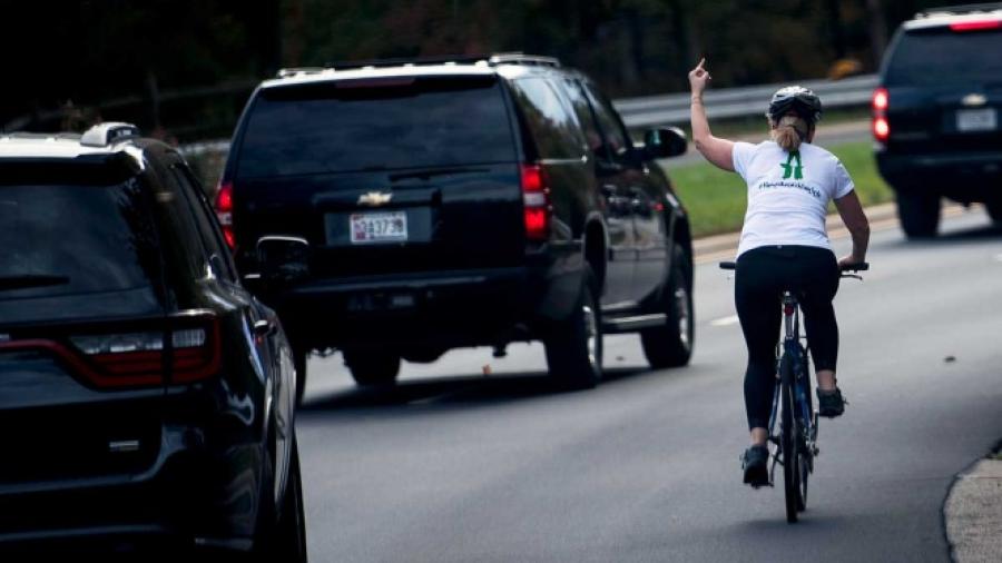 Mujer que insultó a Trump, es electa para cargo público en Virginia