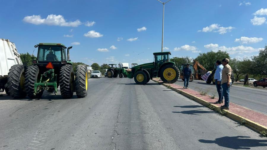 Campo tamaulipeco exige apoyos con bloqueos