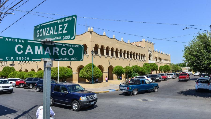 Anuncian cierres viales por el grito y desfile en Nuevo Laredo