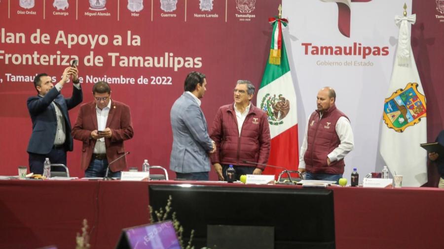 Propone Carlos Peña Ortiz proyectos ante Américo Villarreal Anaya 