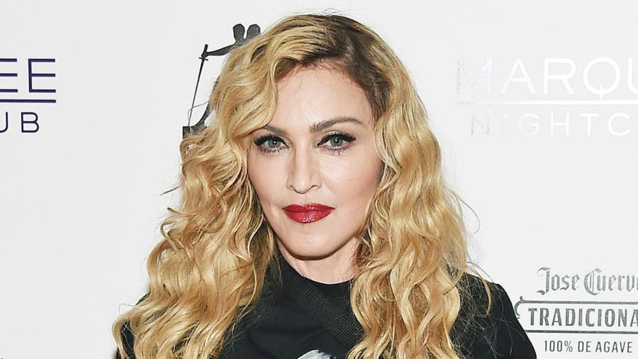 Madonna demanda para frenar subasta