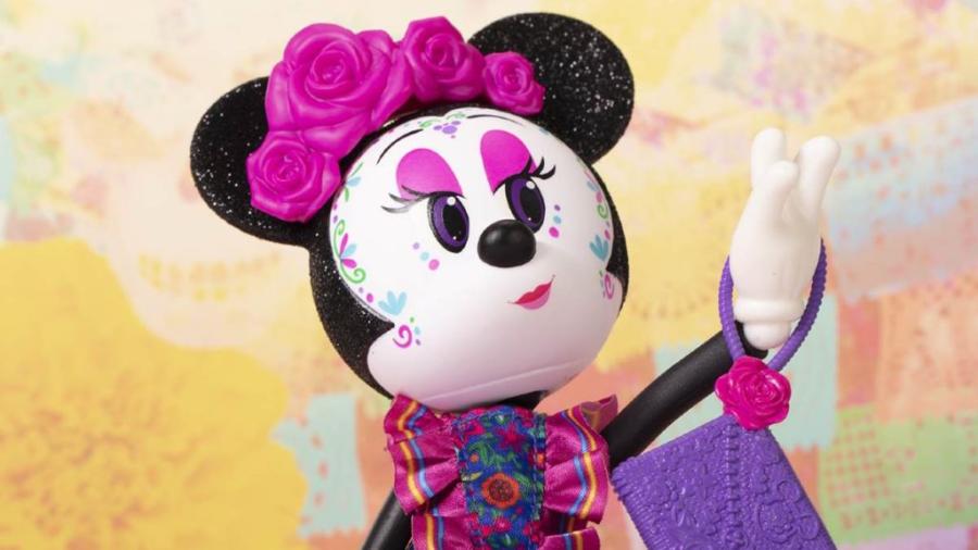Disney presenta a su muñeca Minnie Catrina