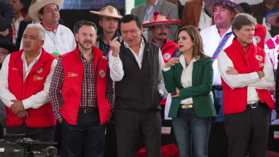 Osorio Chong sin descartar presidencia 2024