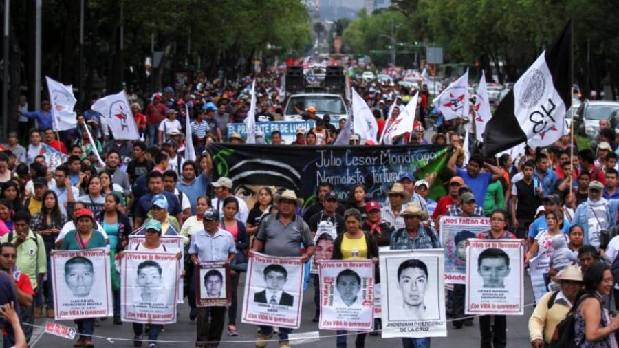 Realizarán marcha a 3 años de la desaparición de los 43 de Ayotzinapa