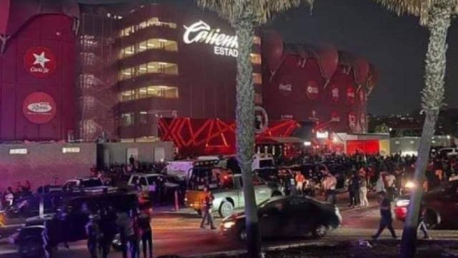 Fiscalía confirma deceso por impacto de bala tras Xolos vs Chivas