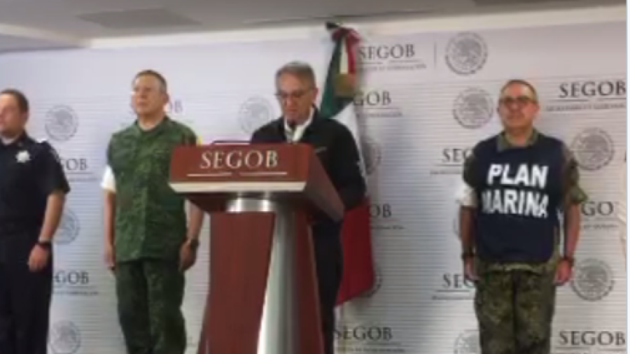 Siguen y no se detendr&aacute;n labores de rescate: Luis Felipe Puente