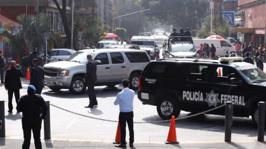 Se reune William Barr con Gertz Manero