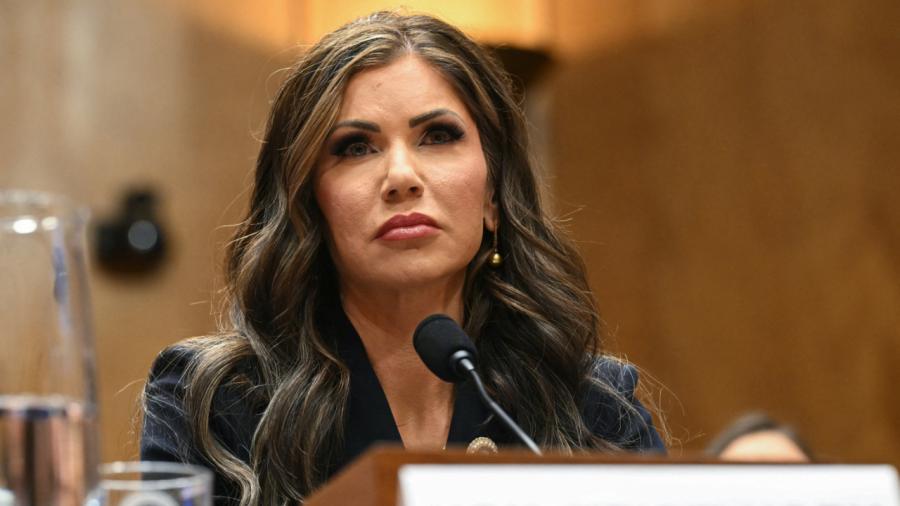 El Senado confirma a Kristi Noem como secretaria de Seguridad Interior de Trump