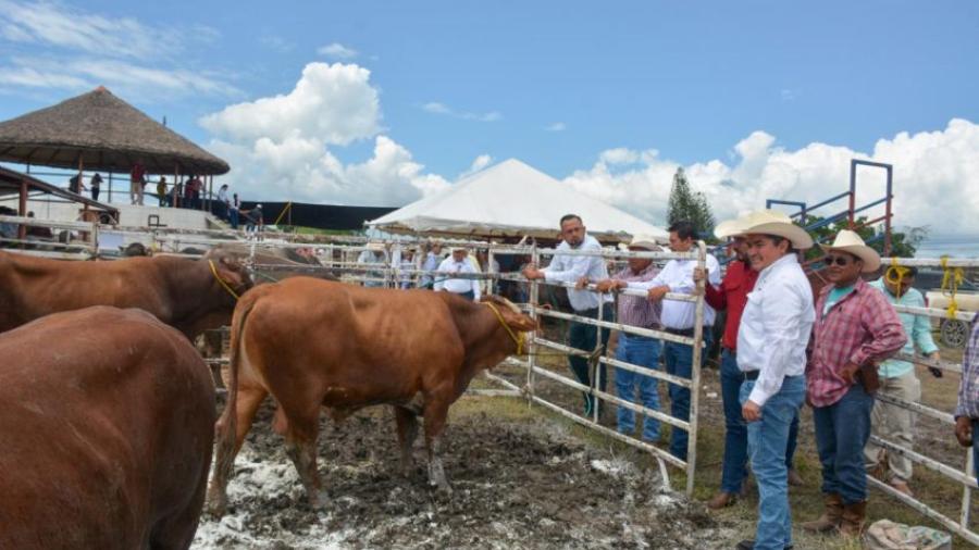 Reitera Gobierno del Estado su compromiso con el sector ganadero