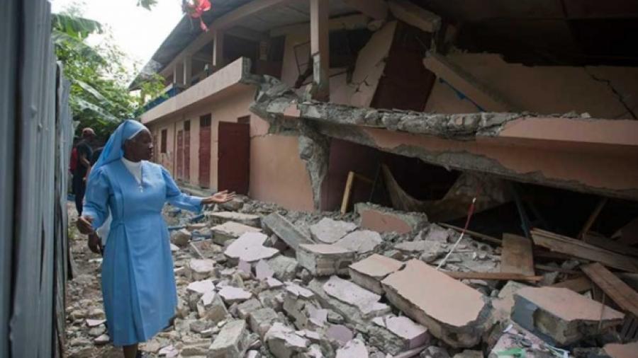 Aumentan a 14 muertos por sismo en Haití