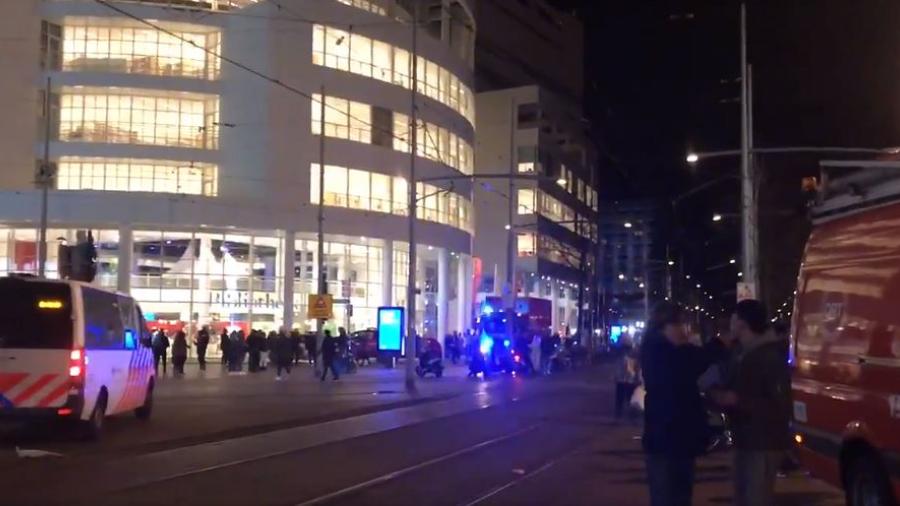 Ataque con cuchillo en La Haya deja varios heridas