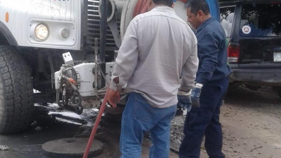 Normaliza COMAPA servicio de drenaje en San Valentín