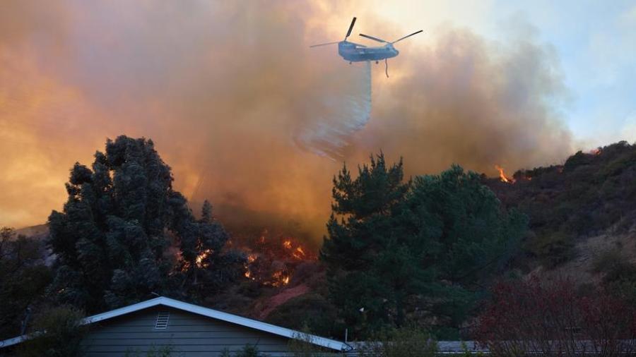 Aumenta a 24 cifra de muertos en incendios de Los Ángeles