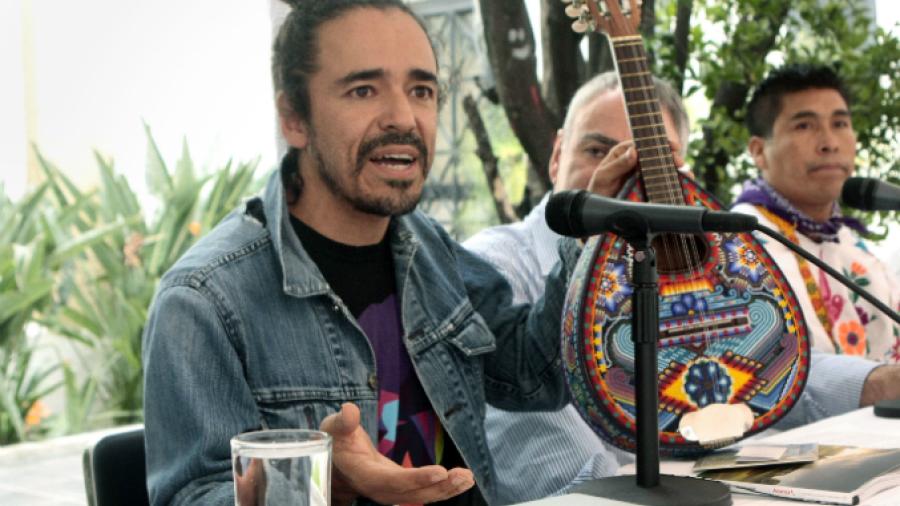 Café Tacvba cambiará autógrafos por donativos