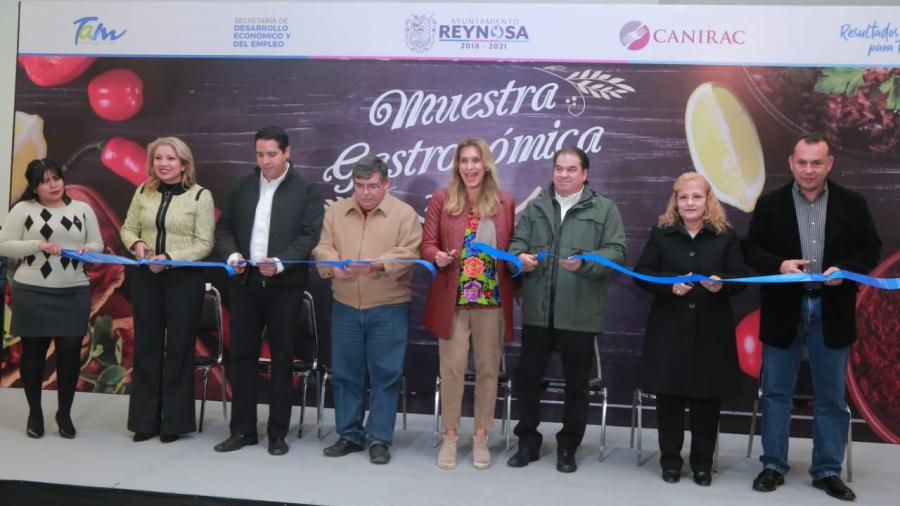Inauguró Alcaldesa Maki Ortiz la XXX Muestra Gastronómica