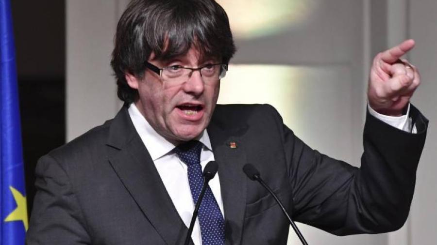 Puigdemont pide dar soberanía a Cataluña tras victoria independentista