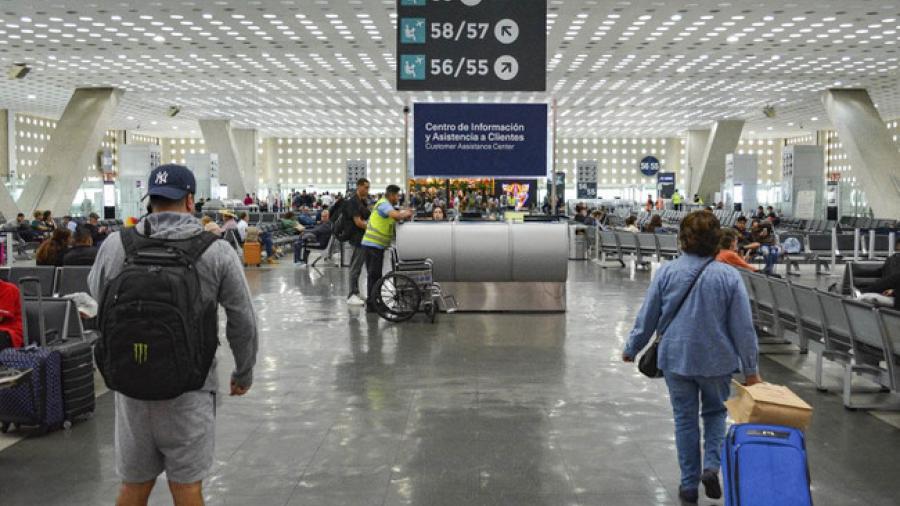 Llegada de pasajeros en vuelos internacionales sube 7.9% en el primer semestre: Sectur