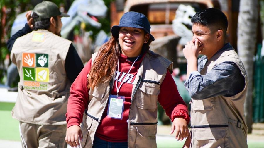Integran a jóvenes estudiantes como voluntarios en zoológico 