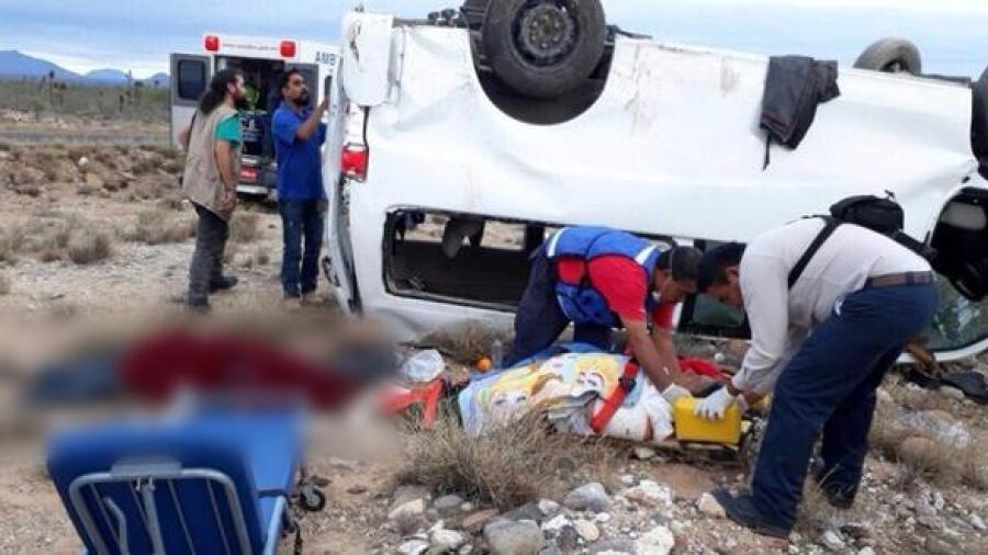 Caravana de Marichuy sufre accidente en BCS