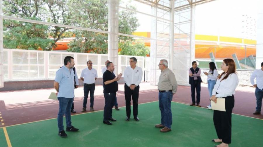 Supervisa Américo obras de infraestructura deportiva