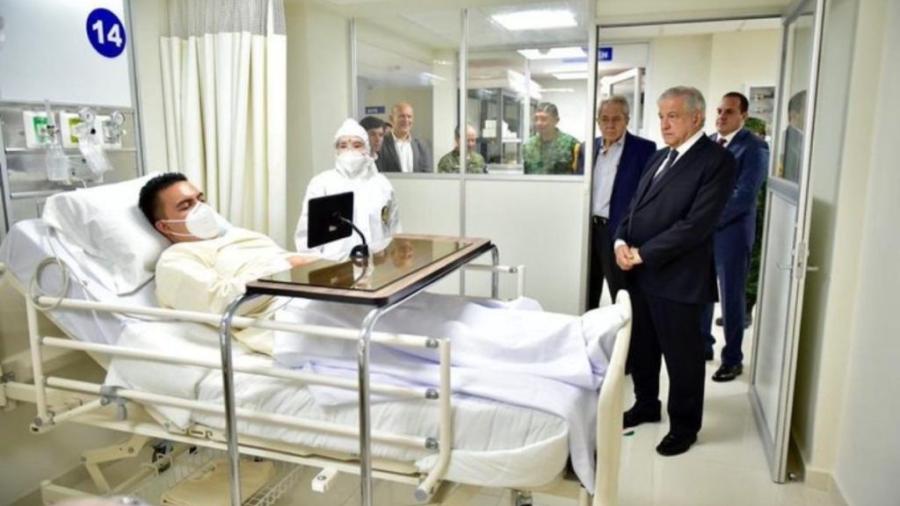ISSSTE confirma que foto de AMLO en un hospital es parte de "un simulacro"