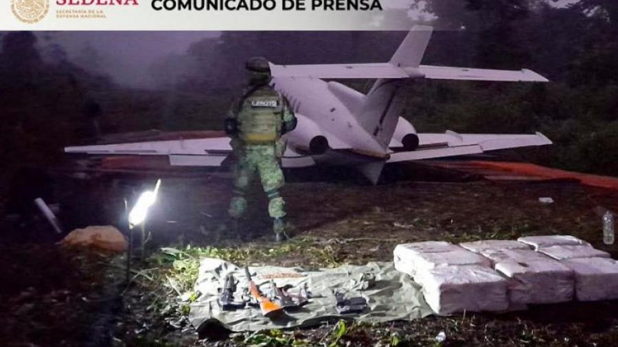 Ejército y GN asegura aeronave, armas y 270 kilogramos de cocaína en Chiapas