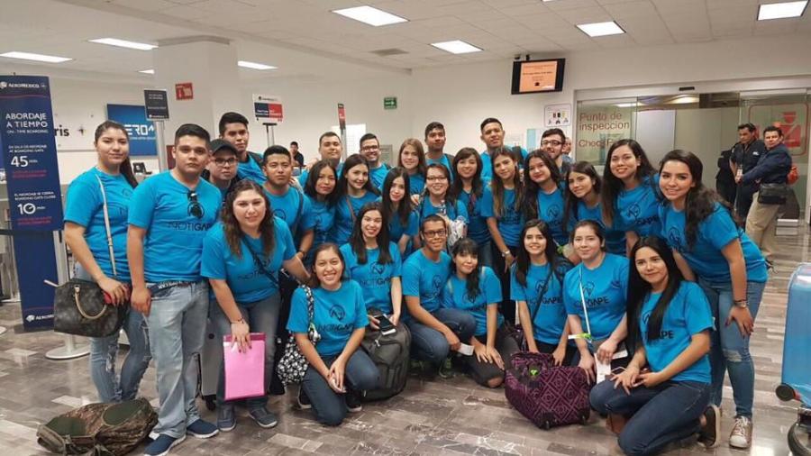 Alumnos del IIES visitan Aduana Marítima