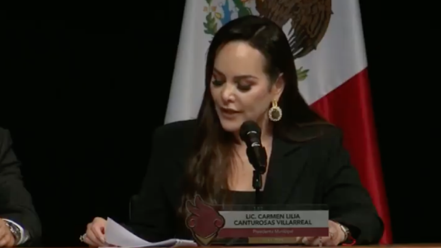Rinde Carmen Lilia Canturosas su Primer Informe de Gobierno