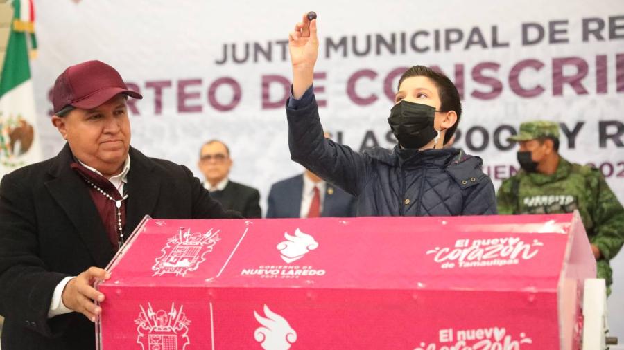 Invita Gobierno Municipal a conscriptos y remisos al sorteo del servicio militar