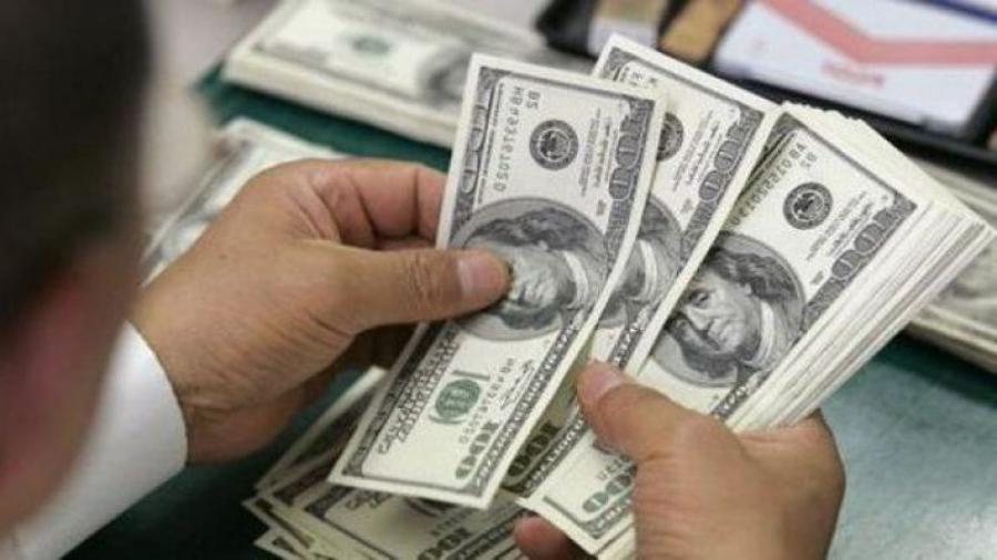 D&oacute;lar promedia en 20.21 pesos a la venta en casas de cambio